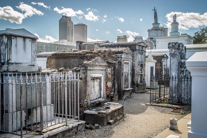 St. Louis Cemetery NO. 1